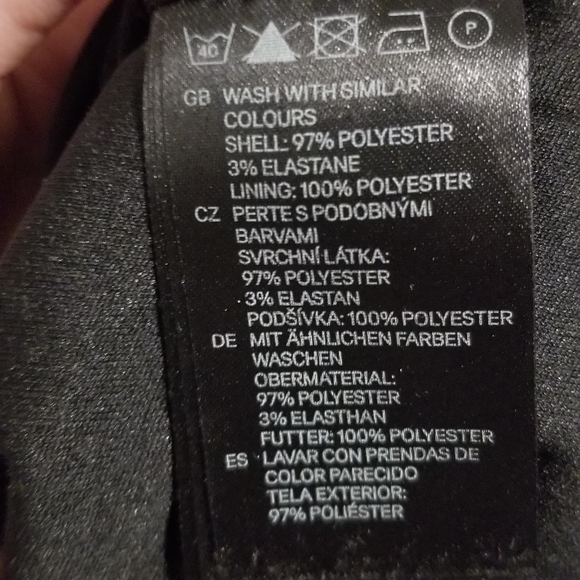 H&M Little Black Dress - Picture 6 of 6